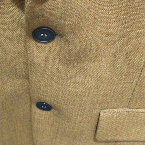 JAY KOS Sports Wool Coat in Mustard Yellow - Picture 6 of 10